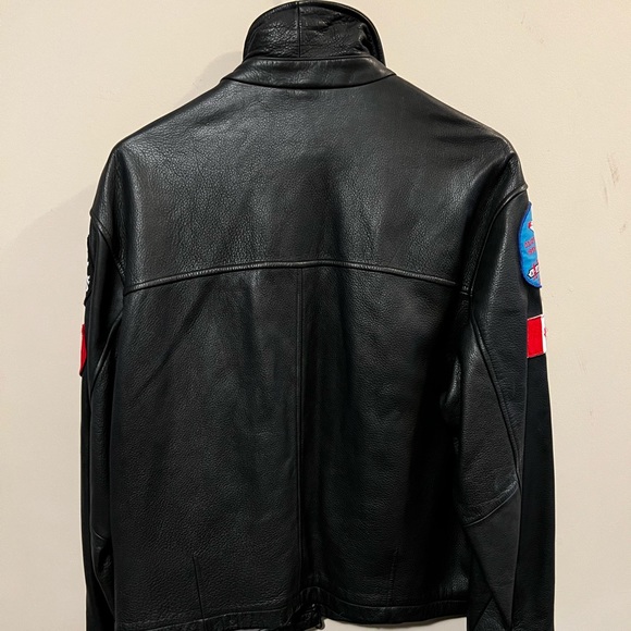 Danier Genuine Leather Jacket, Size Large, Black - Picture 2 of 5